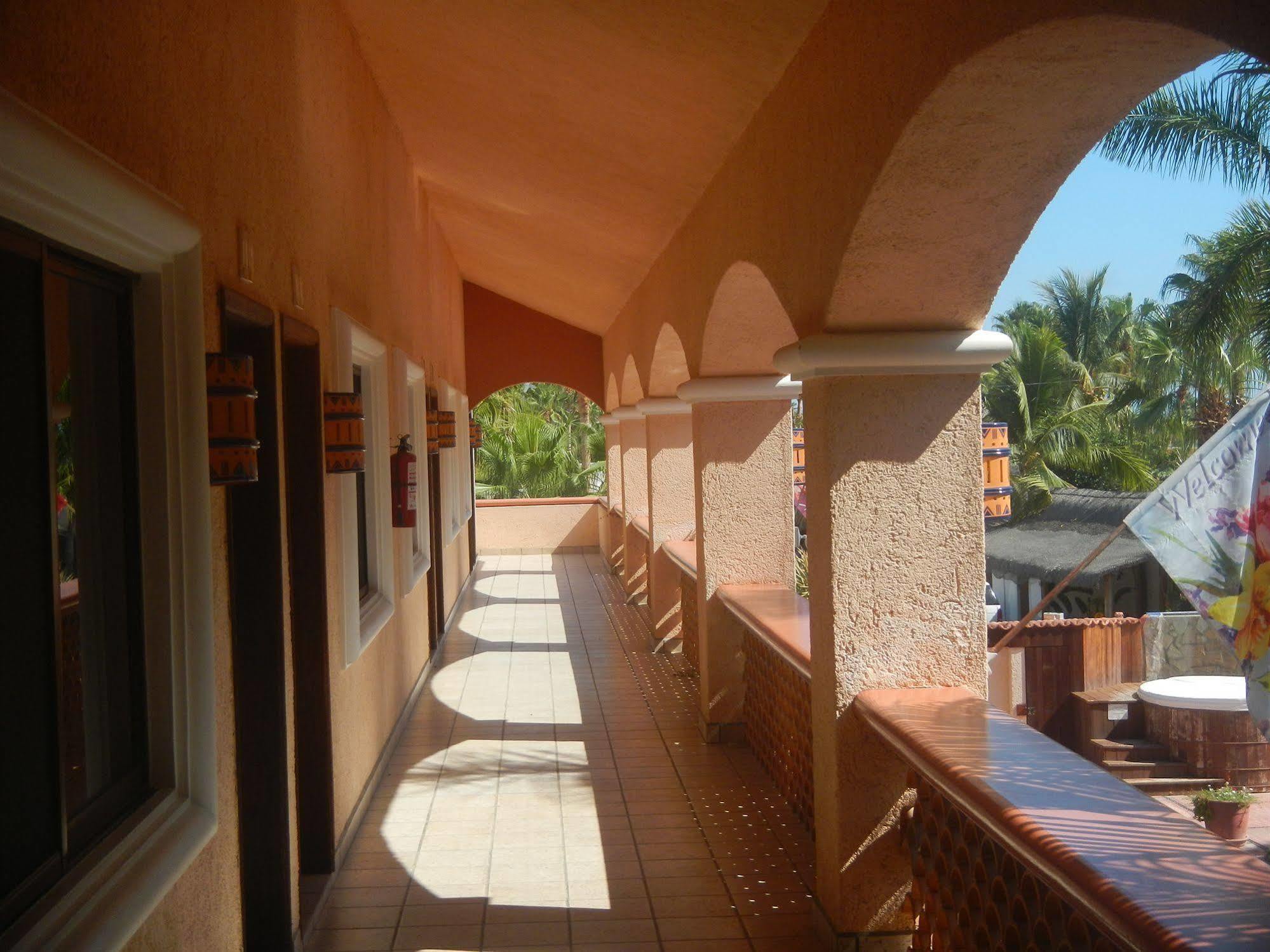 Los Barriles Hotel エクステリア 写真